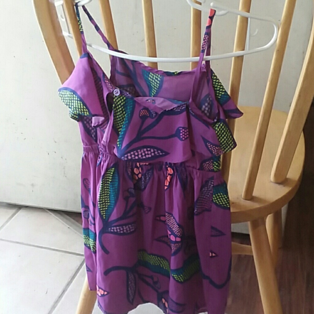 Girls dress